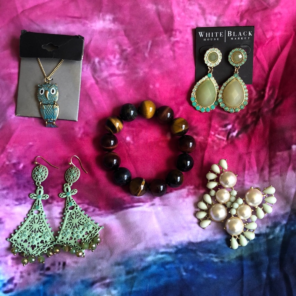 5 piece jewelry light green